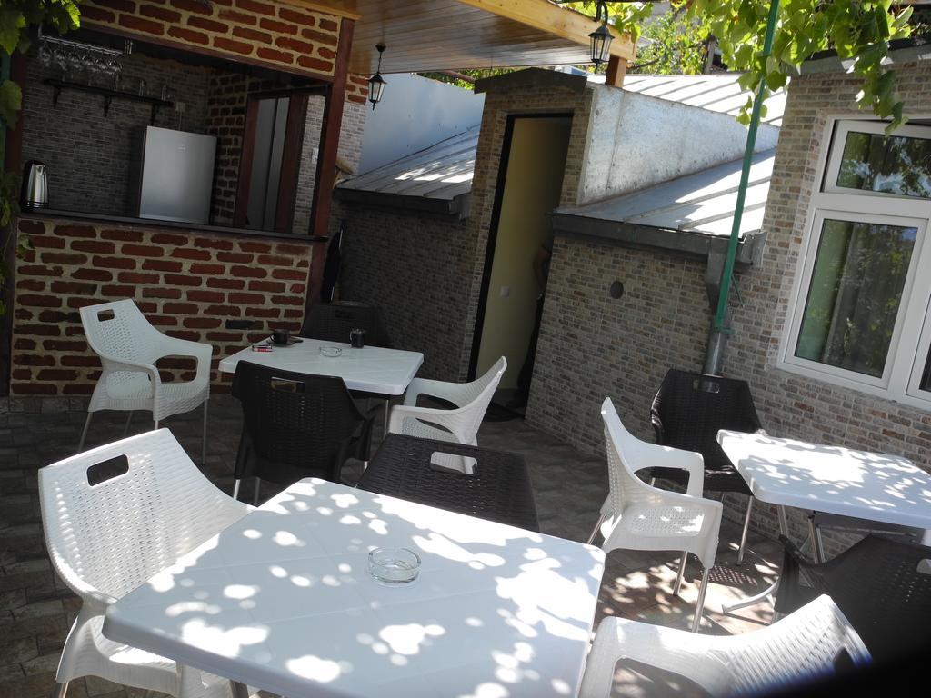 Cherdachok Tiflis Exterior foto
